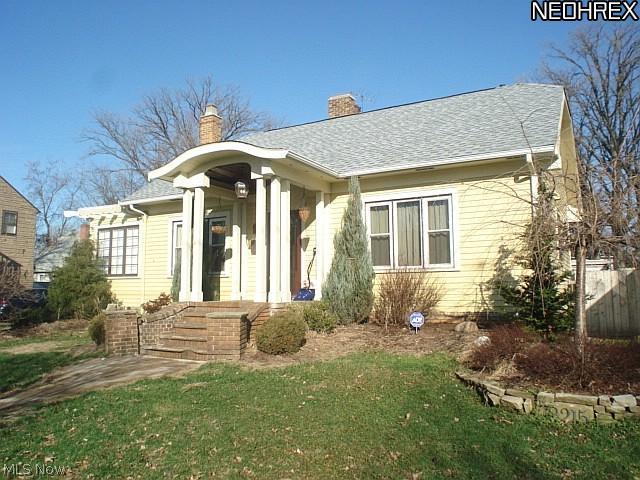 18215 Cornwall Road Cleveland, OH 44119 - Photo 17 of 25 Gallery Image 17