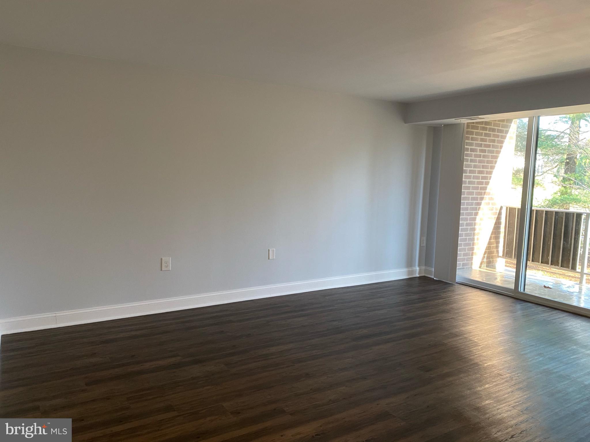 1430 Northgate Square, Unit 11B Reston, VA 20190 - Photo 3 of 25 Gallery Image 3