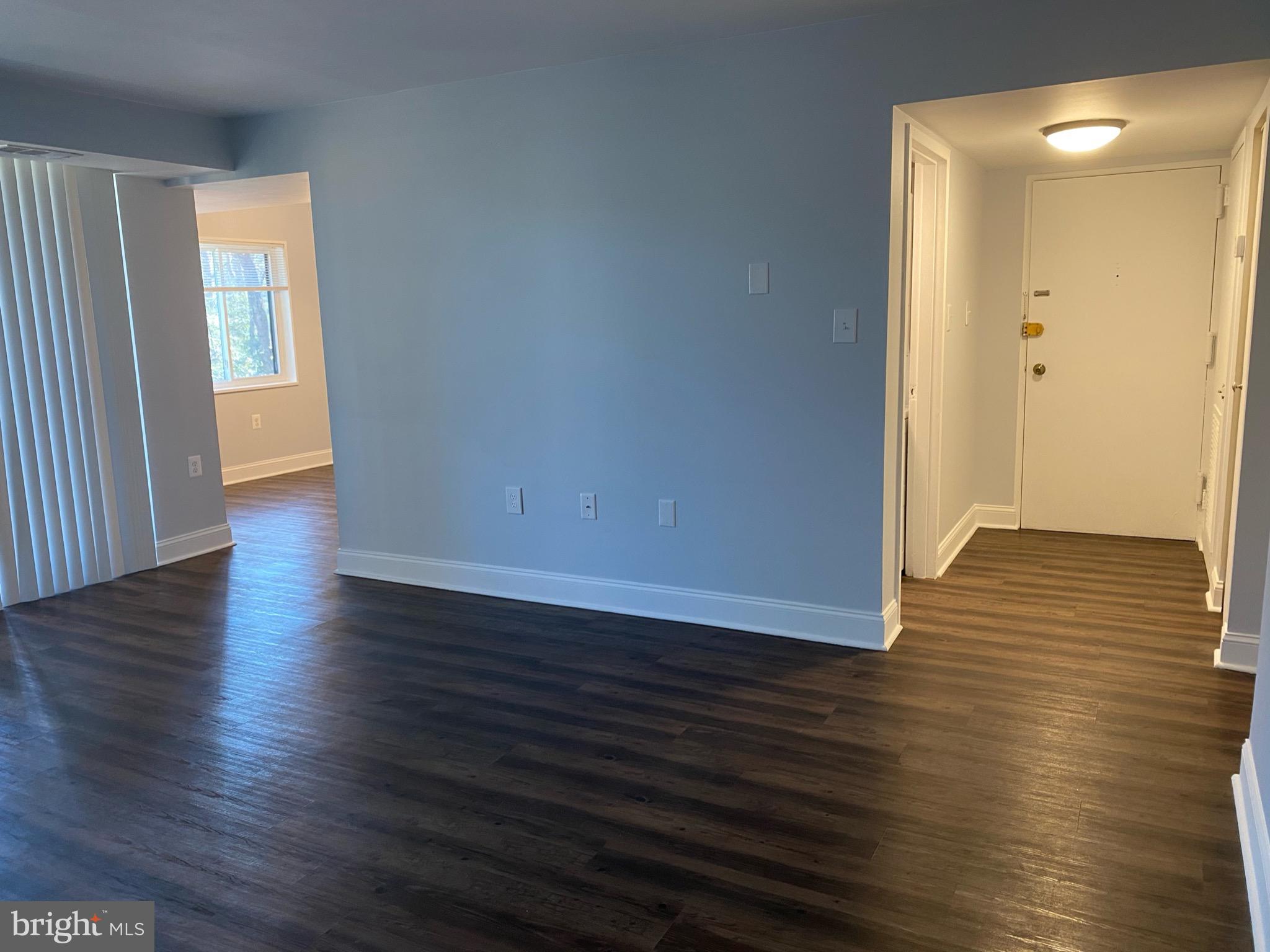 1430 Northgate Square, Unit 11B Reston, VA 20190 - Photo 5 of 25 Gallery Image 5