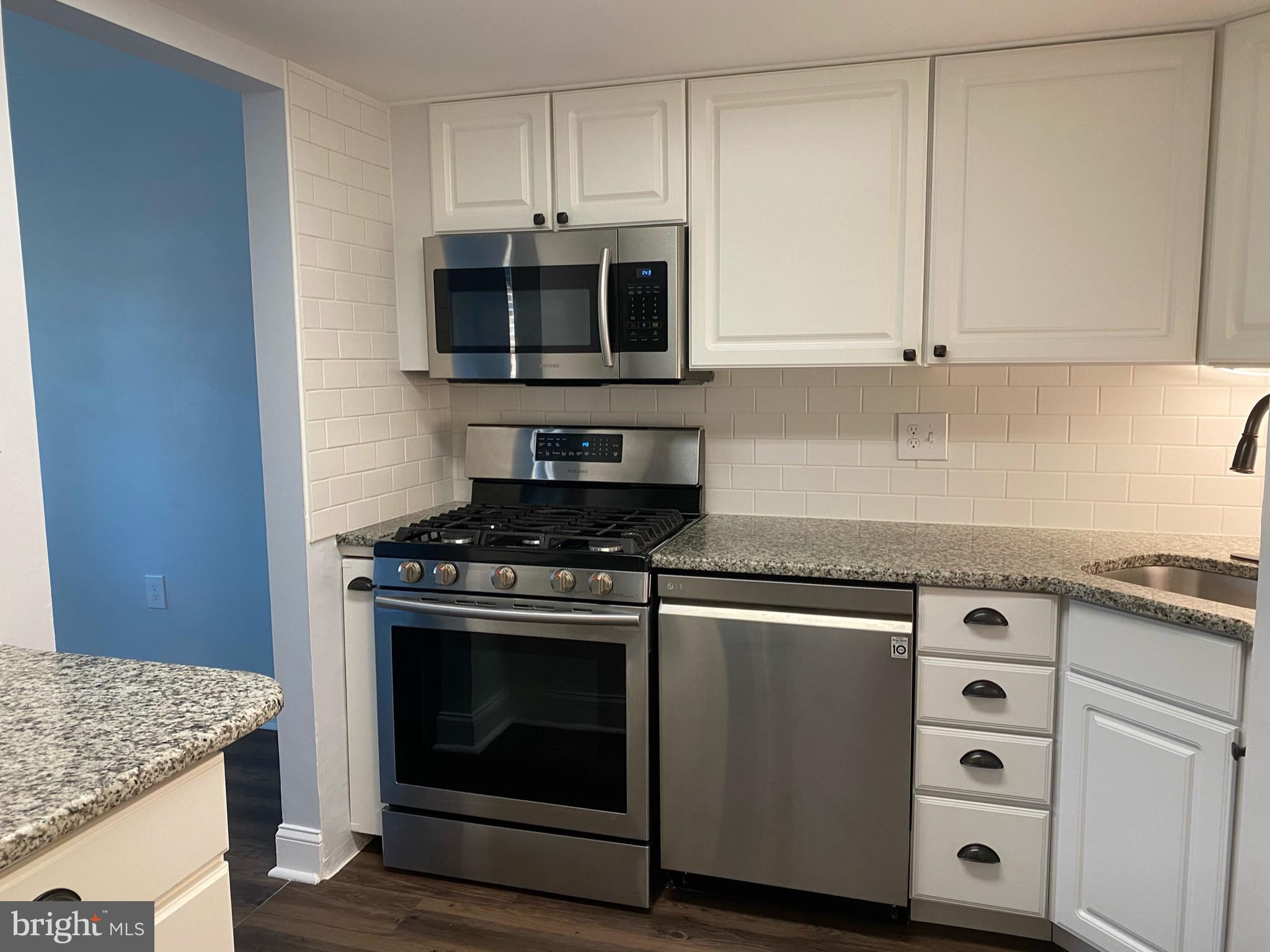 1430 Northgate Square, Unit 11B Reston, VA 20190 - Photo 8 of 25 Gallery Image 8
