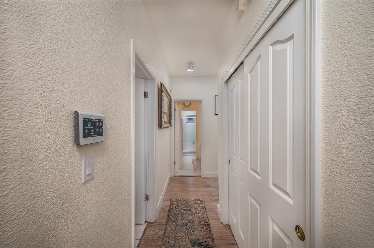 1850 Hammond Drive Turlock, CA 95382 - Photo 39 of 57 a view of a hallway