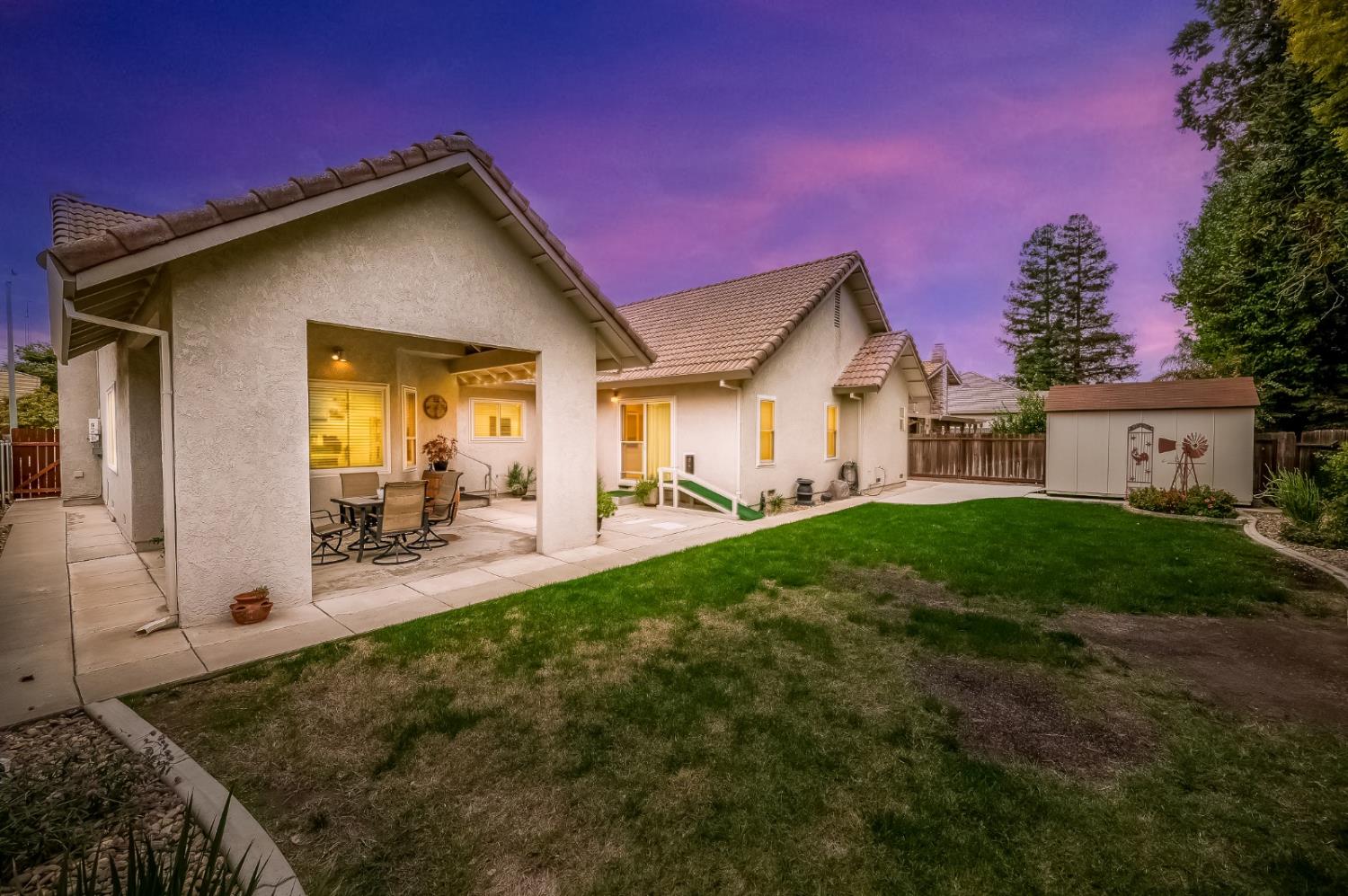 1850 Hammond Drive Turlock, CA 95382 - Photo 47 of 57 a view of a house with backyard and porch