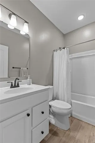 $3,500 | 138 Rhythm Point Drive, St. Peters, MO 63376