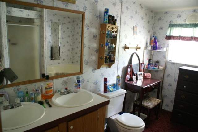 104 Keeler Bridge Road Marietta, SC 29661 - Photo 7 of 18 Gallery Image 7