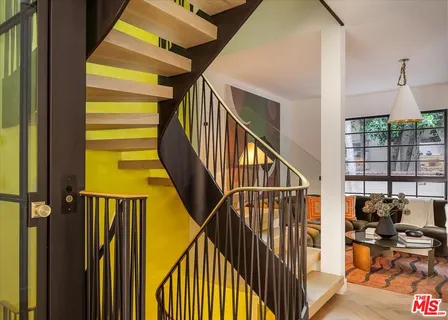 $3,495,000 | 1140 Chelsea Avenue, Unit A, Santa Monica, CA 90403