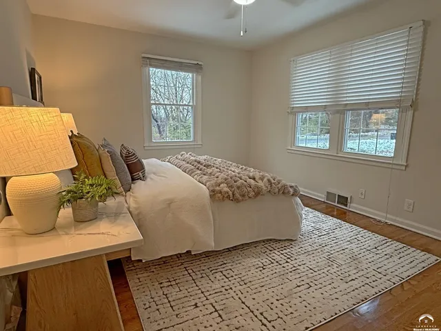 $399,900 | 917 Sunset Drive, Lawrence, KS 66044