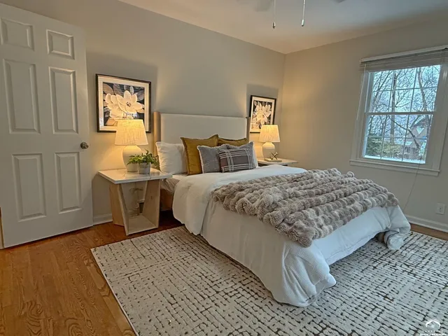 $399,900 | 917 Sunset Drive, Lawrence, KS 66044