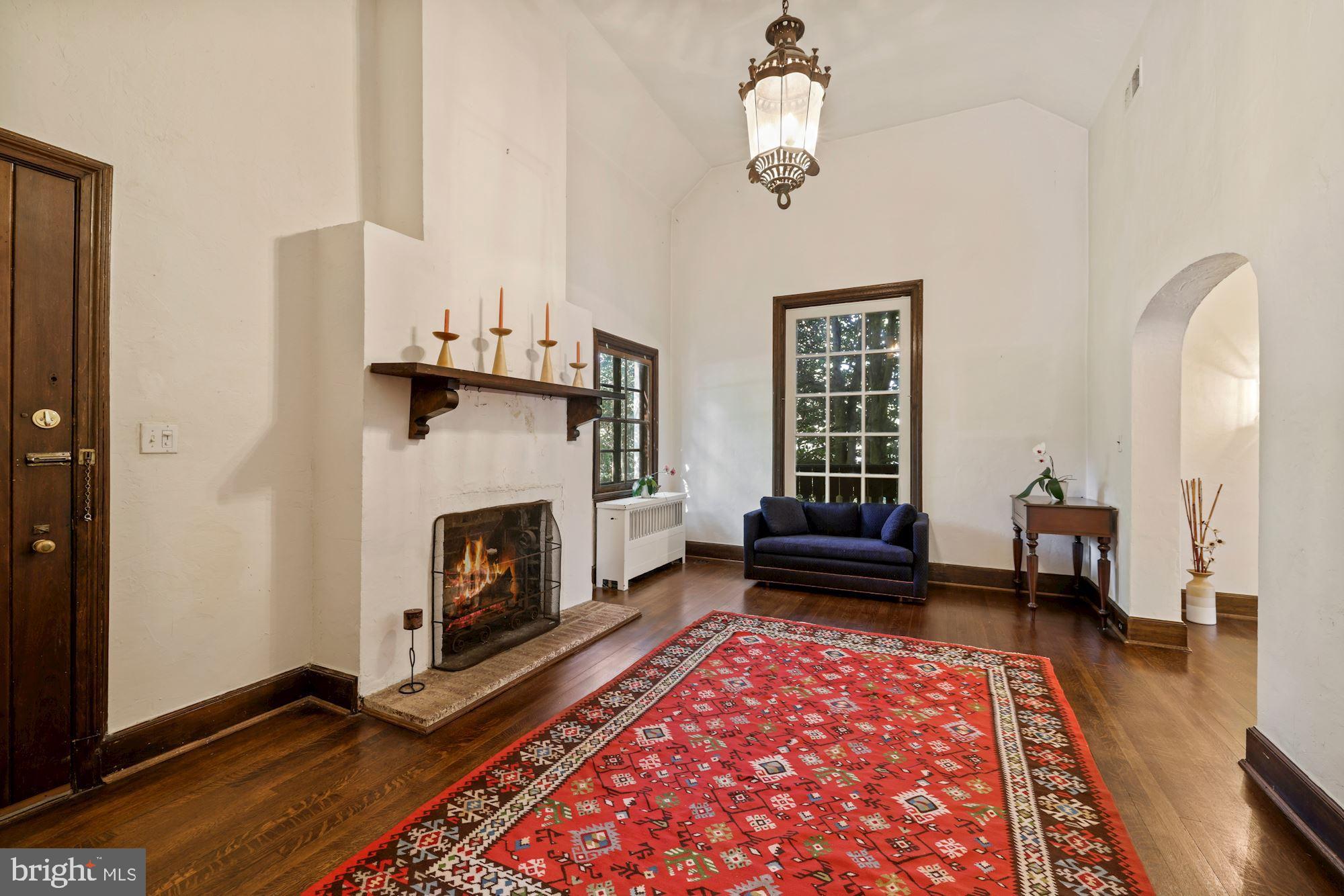 429 Hamilton Avenue Silver Spring, MD 20901 - Photo 3 of 76