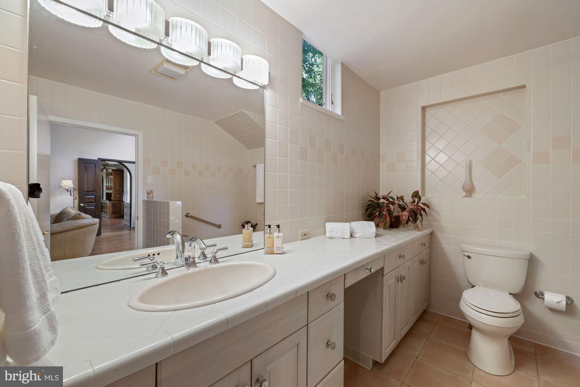 429 Hamilton Avenue Silver Spring, MD 20901 - Photo 41 of 76