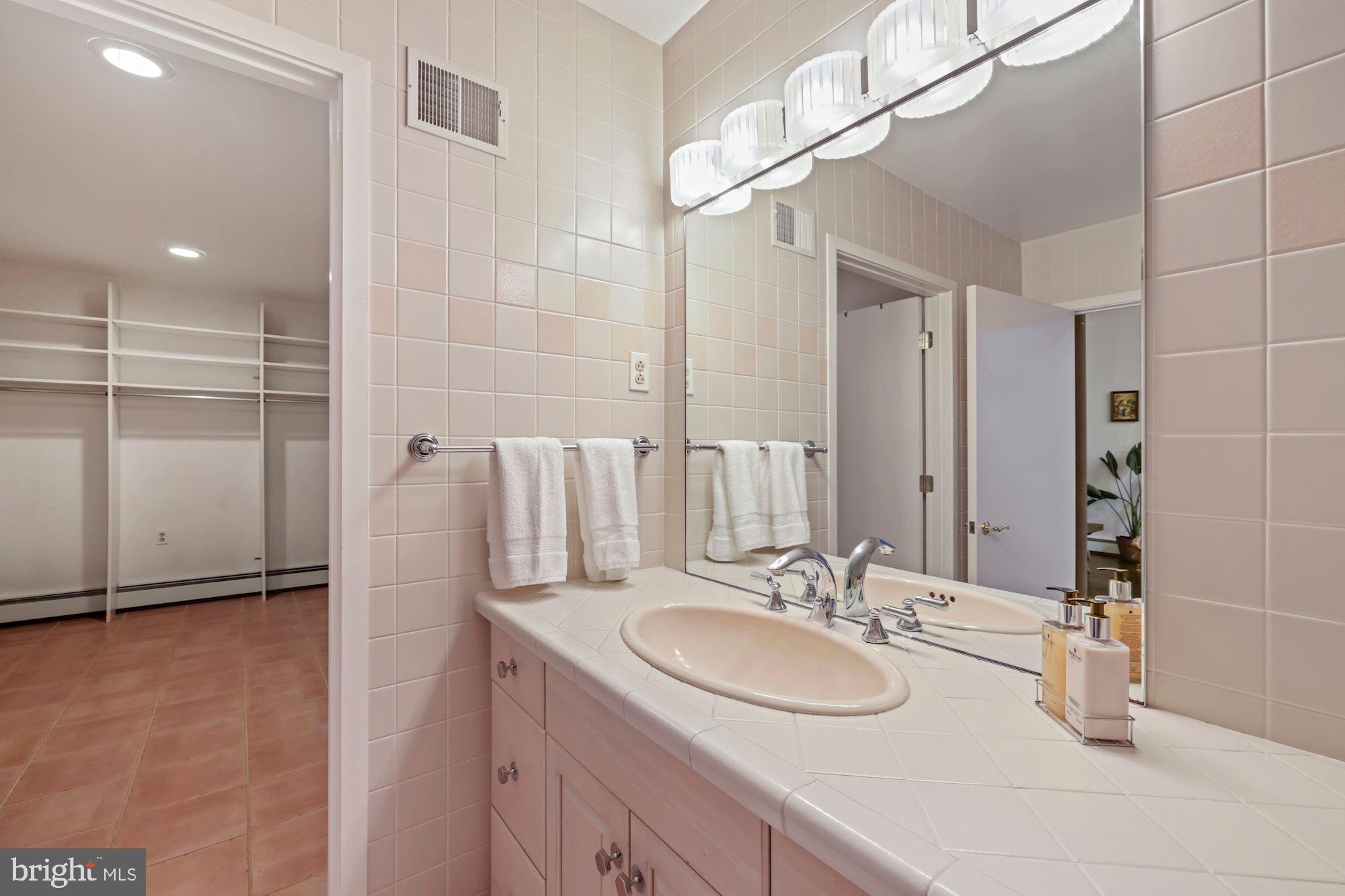 429 Hamilton Avenue Silver Spring, MD 20901 - Photo 42 of 76