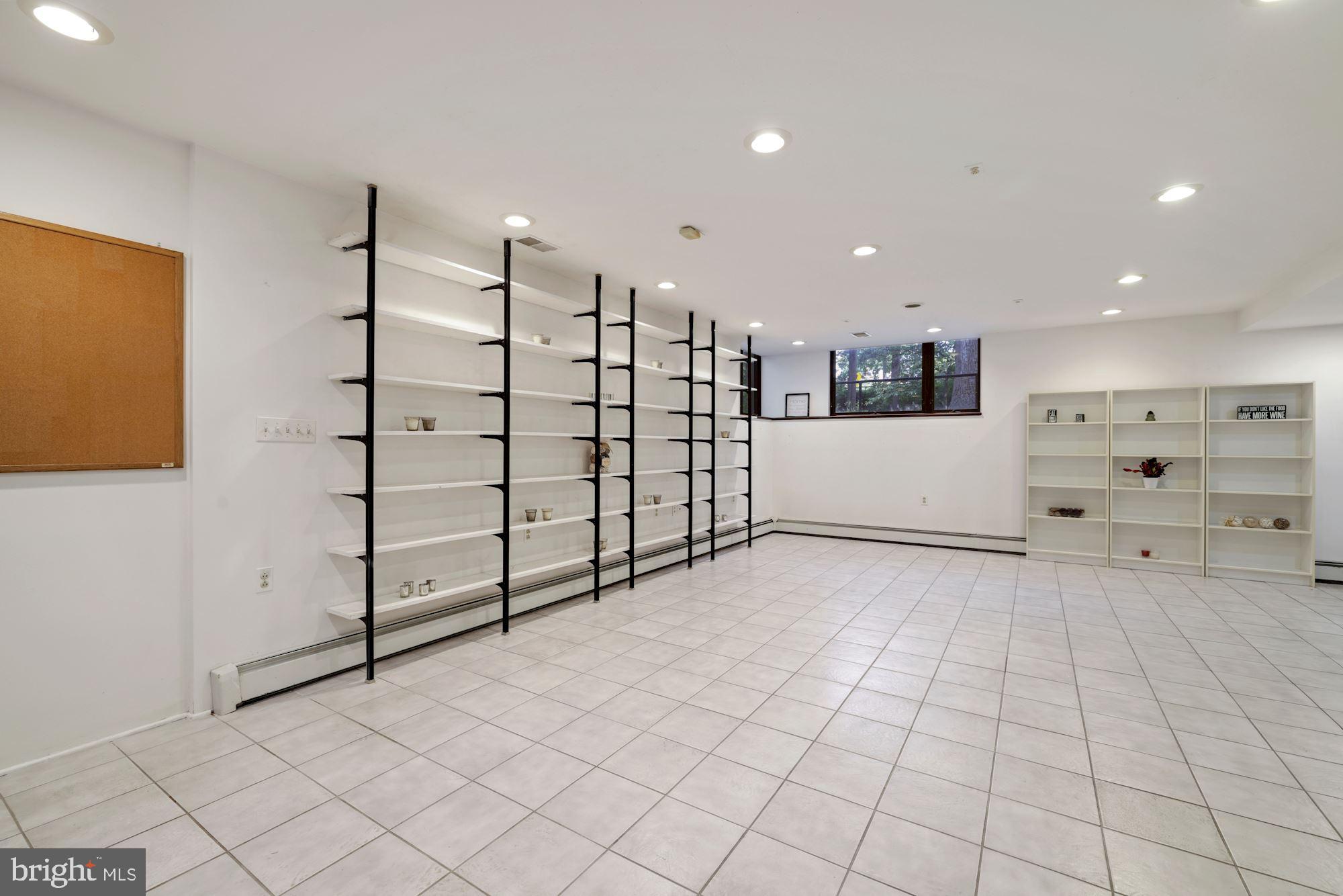 429 Hamilton Avenue Silver Spring, MD 20901 - Photo 48 of 76