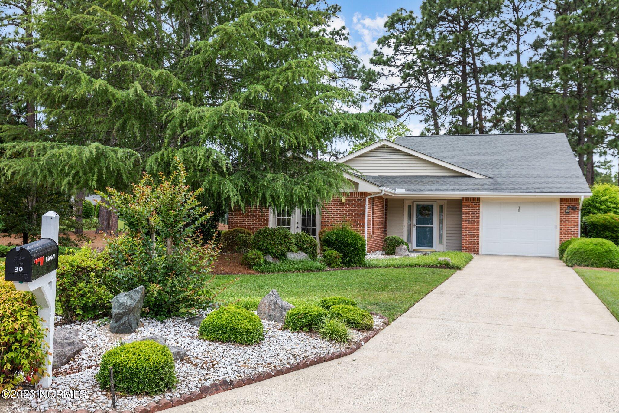 30 Turner Road Pinehurst, NC 28374 - Photo 1 of 40 2-web-or-mls-6Q3A0140