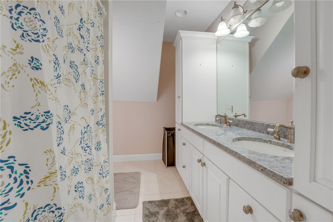 208 Ten Rod Road North Kingstown, RI 02852 - Photo 34 of 50