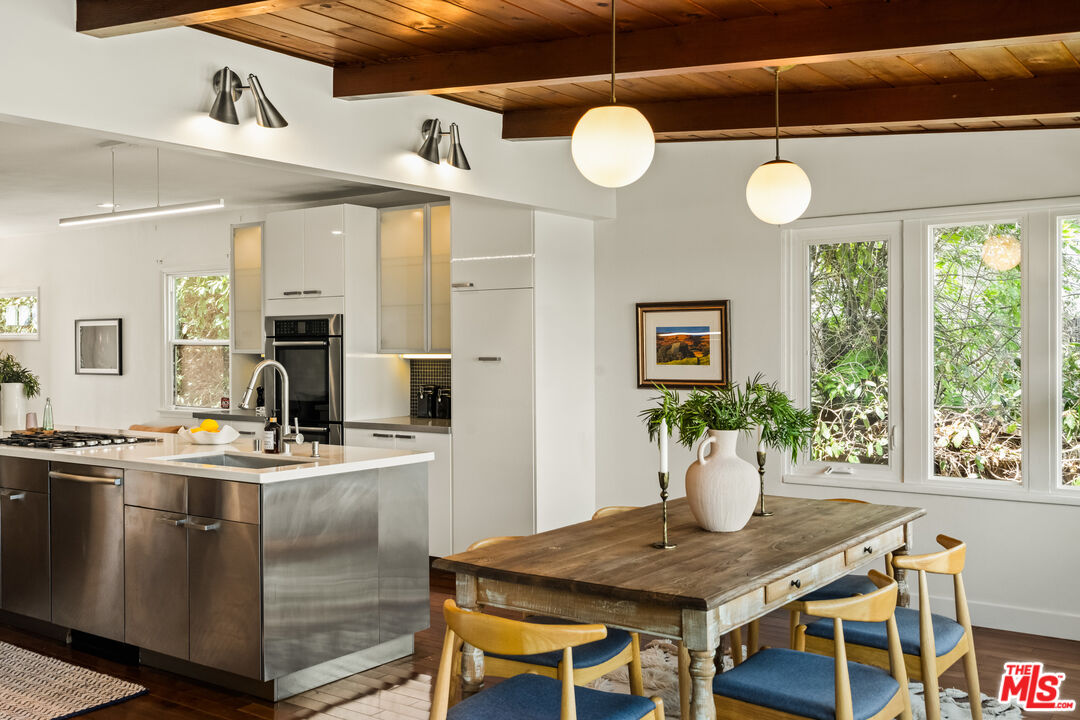 7406 Earldom Avenue Playa del Rey, CA 90293 - Photo 40 of 61 Gallery Image 40
