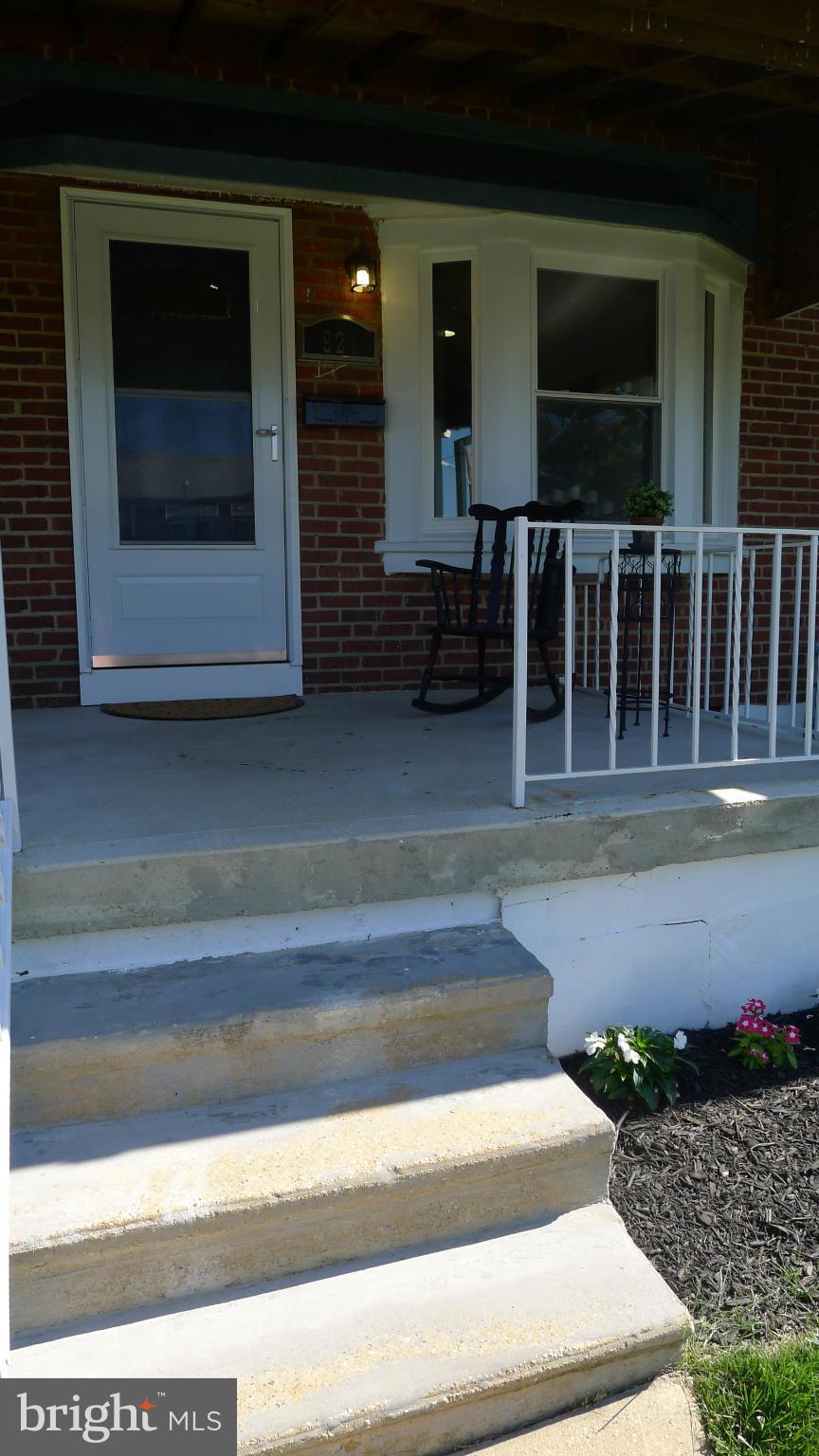 921 Arncliffe Road Baltimore, MD 21221 - Photo 2 of 30 Exterior (Front)