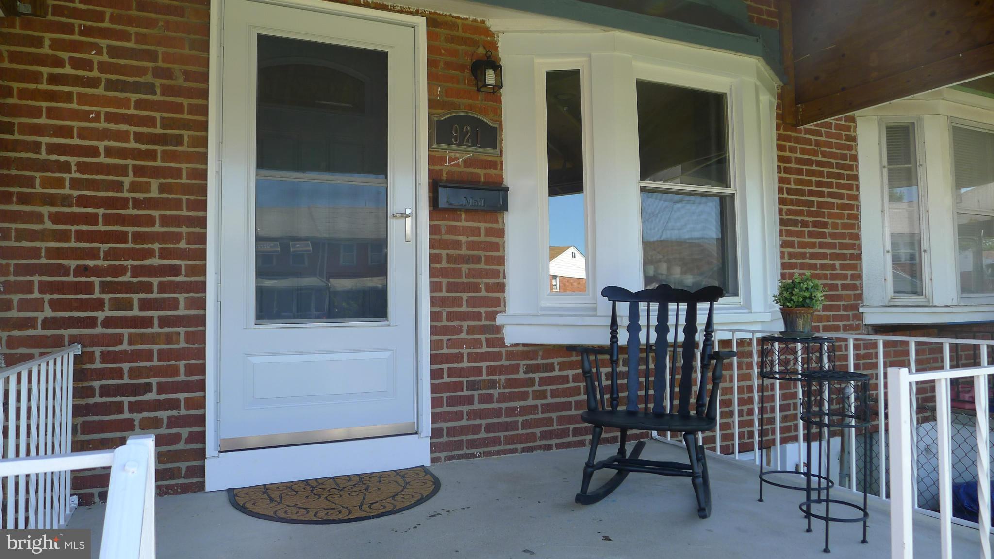 921 Arncliffe Road Baltimore, MD 21221 - Photo 3 of 30 Exterior (Front)