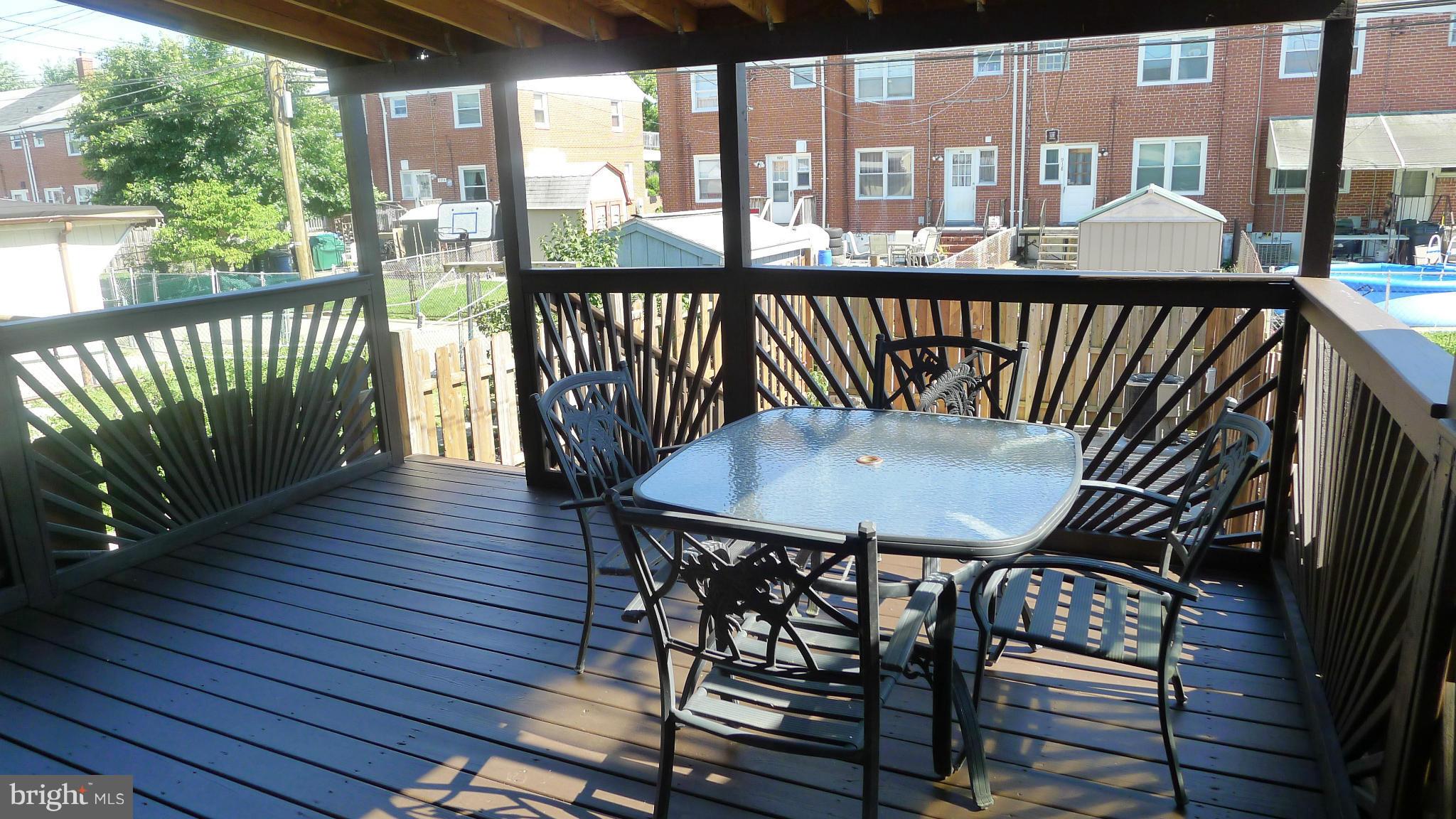 921 Arncliffe Road Baltimore, MD 21221 - Photo 26 of 30 Deck
