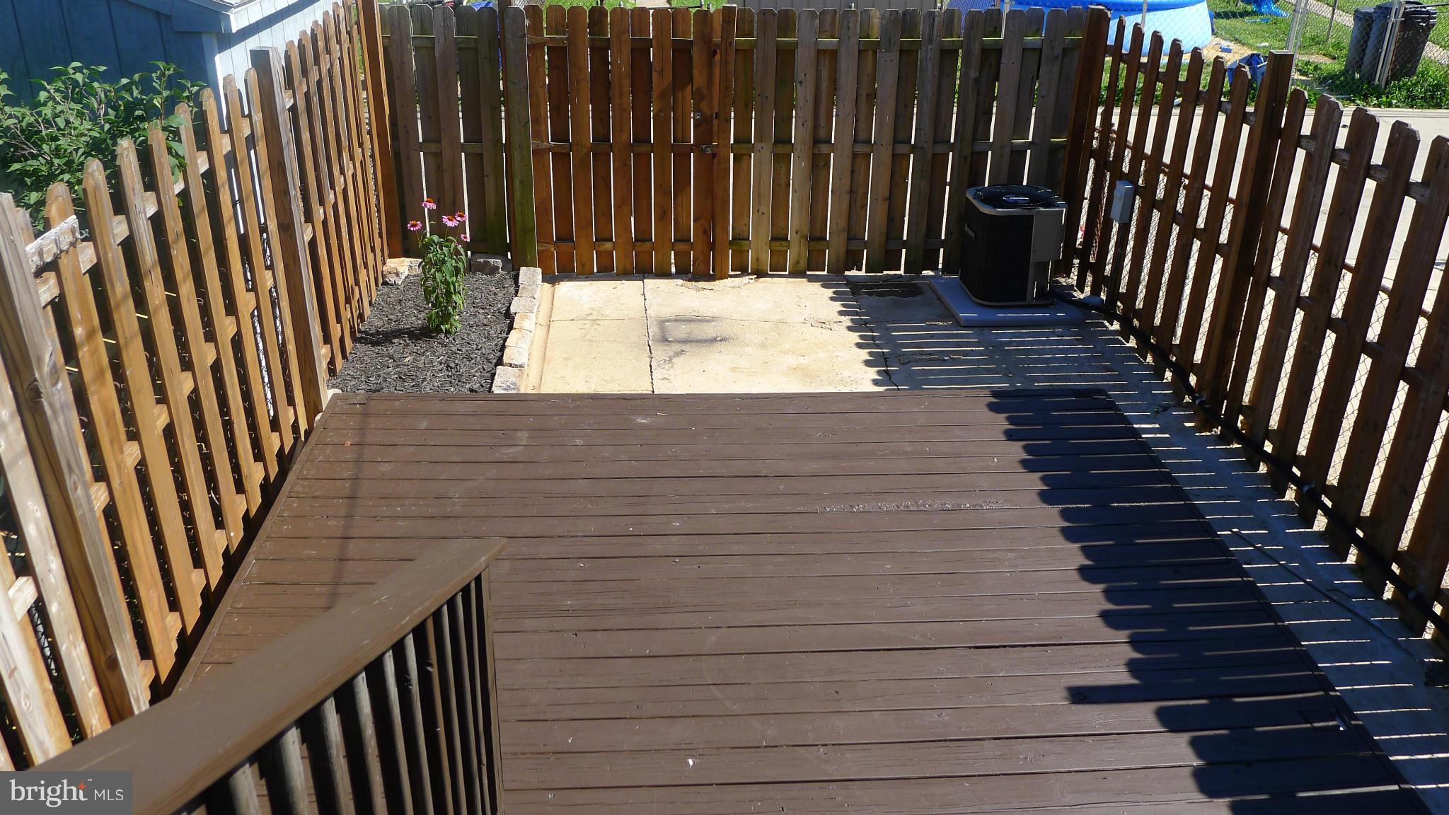 921 Arncliffe Road Baltimore, MD 21221 - Photo 29 of 30 Exterior (Rear)