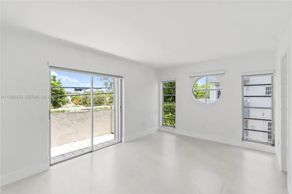 $3,975 | 3597 Southwest 17th Street, Unit 3597, Miami, FL 33145