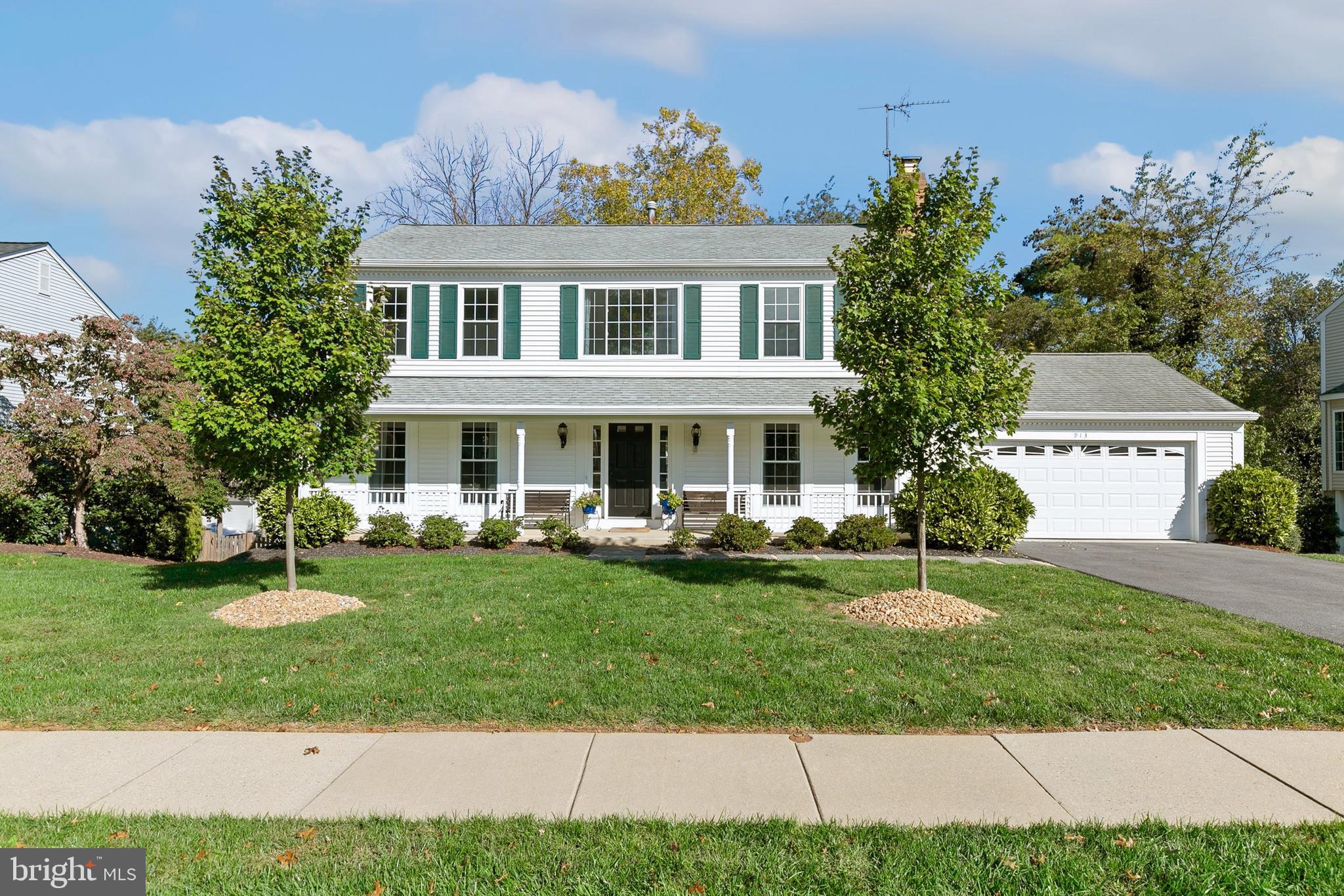 913 Pointer Ridge Drive Gaithersburg, MD 20878 - Photo 1 of 51 Gallery Image 1