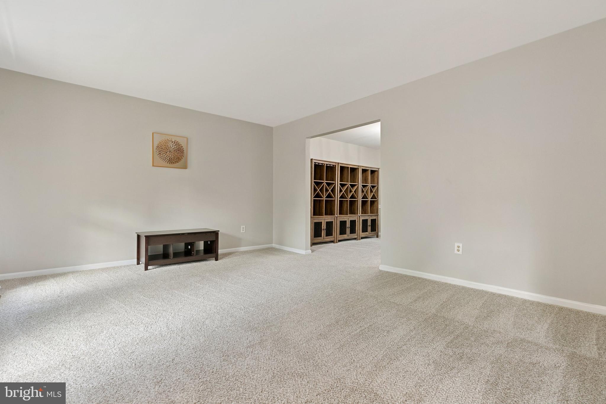 913 Pointer Ridge Drive Gaithersburg, MD 20878 - Photo 14 of 51 Gallery Image 14