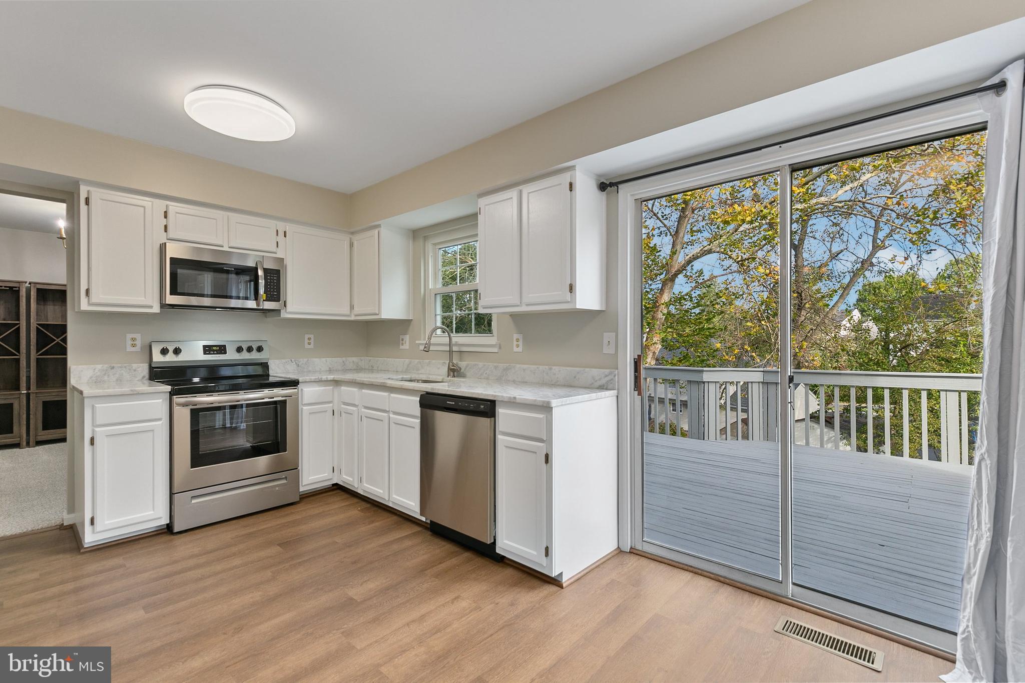 913 Pointer Ridge Drive Gaithersburg, MD 20878 - Photo 19 of 51 Gallery Image 19