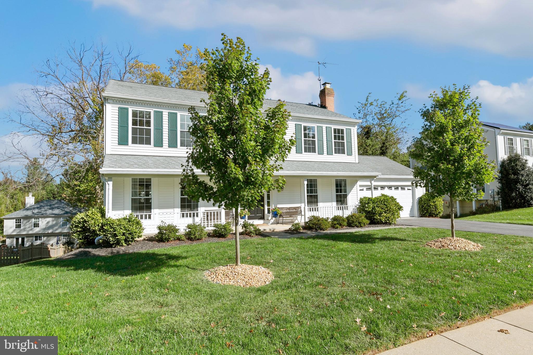 913 Pointer Ridge Drive Gaithersburg, MD 20878 - Photo 2 of 51 Gallery Image 2