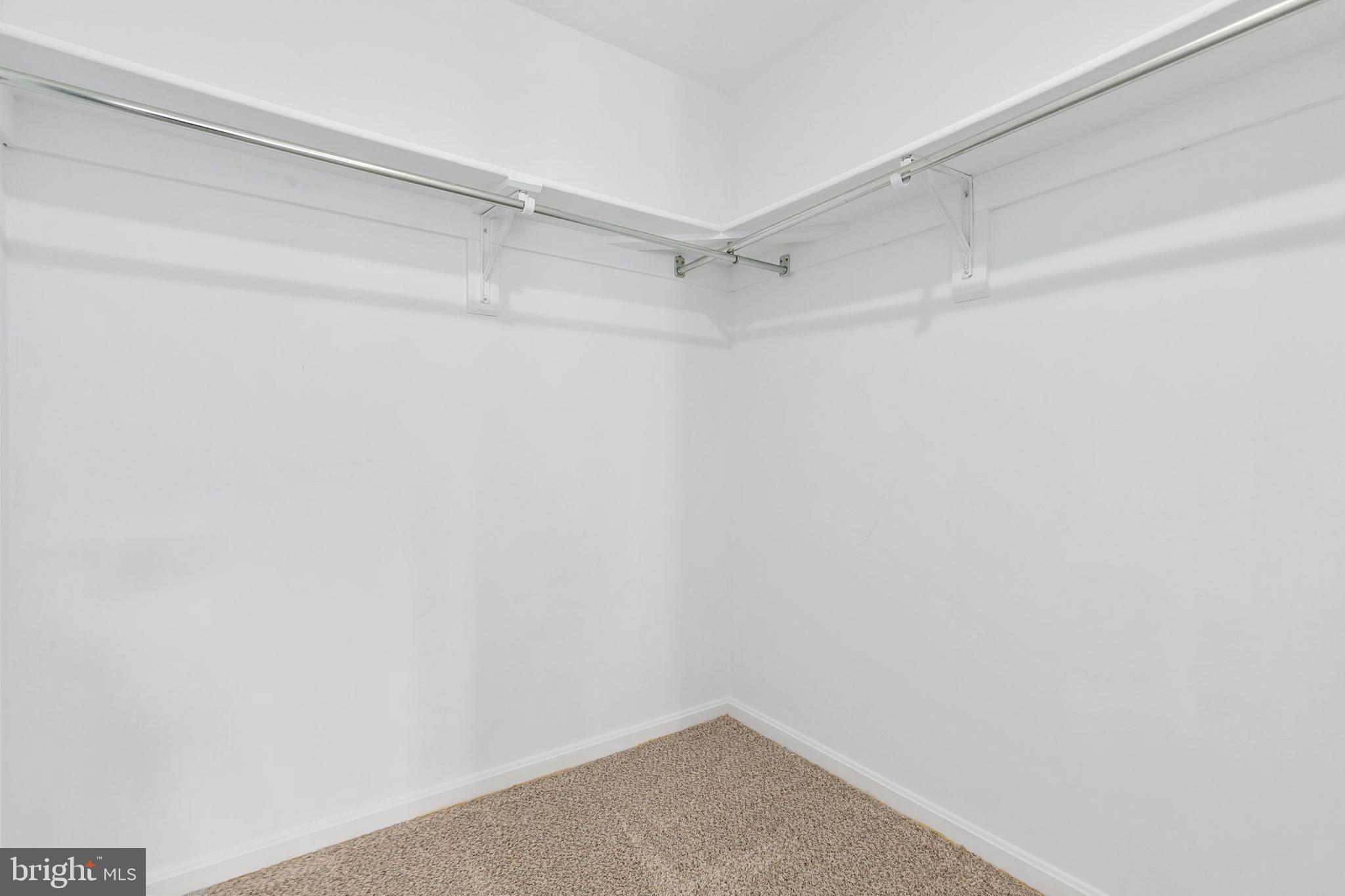 913 Pointer Ridge Drive Gaithersburg, MD 20878 - Photo 33 of 51 Gallery Image 33