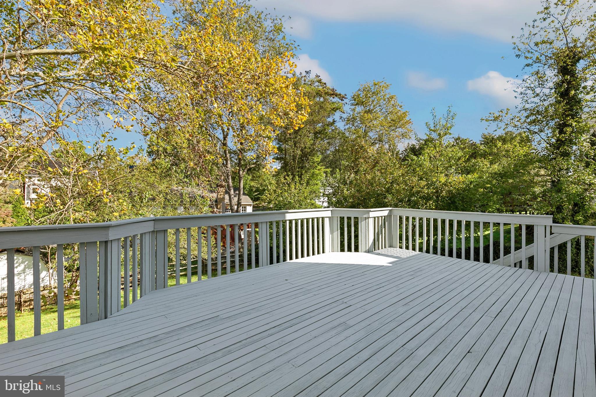913 Pointer Ridge Drive Gaithersburg, MD 20878 - Photo 44 of 51 Gallery Image 44