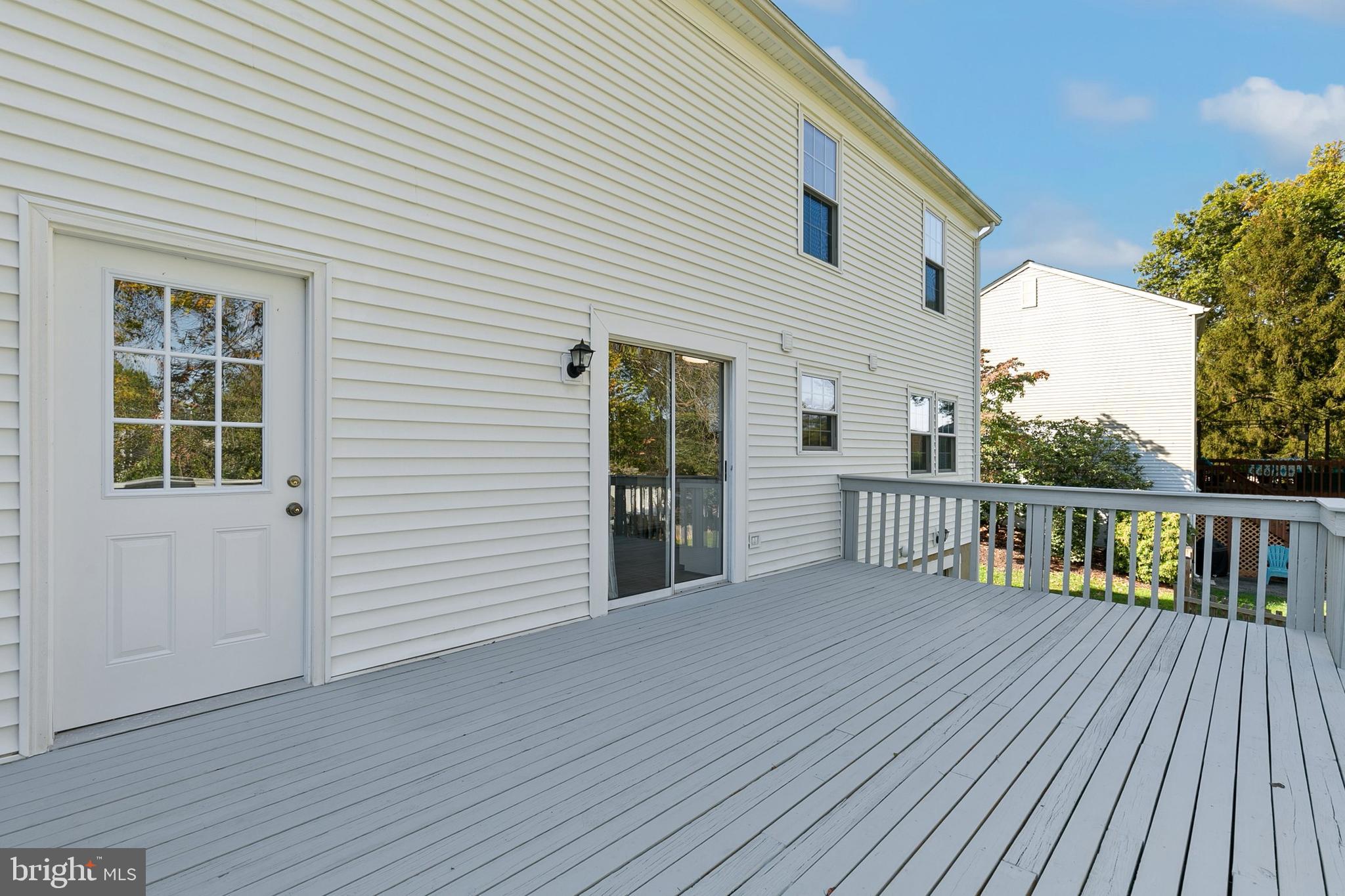 913 Pointer Ridge Drive Gaithersburg, MD 20878 - Photo 45 of 51 Gallery Image 45