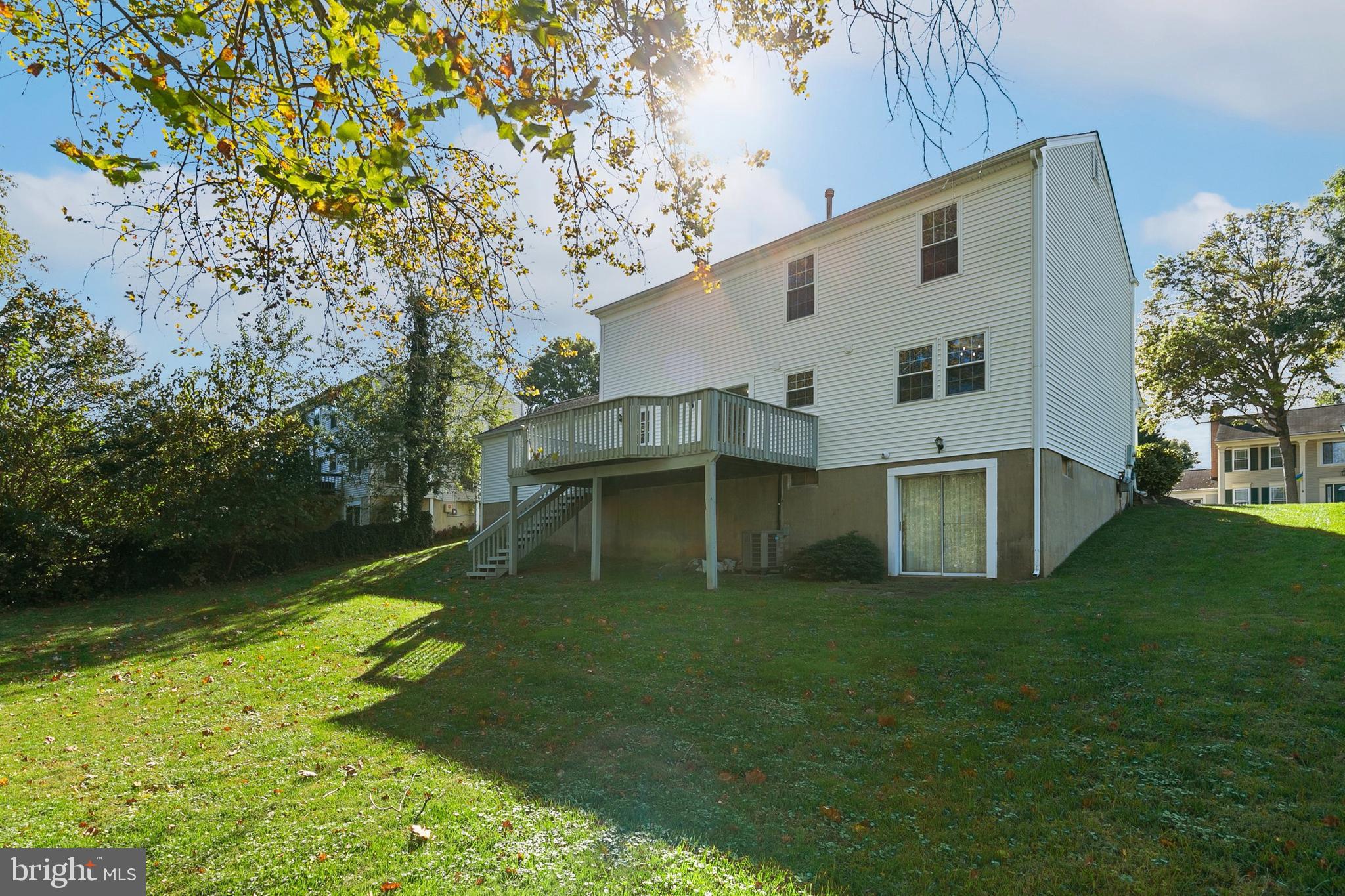 913 Pointer Ridge Drive Gaithersburg, MD 20878 - Photo 46 of 51 Gallery Image 46