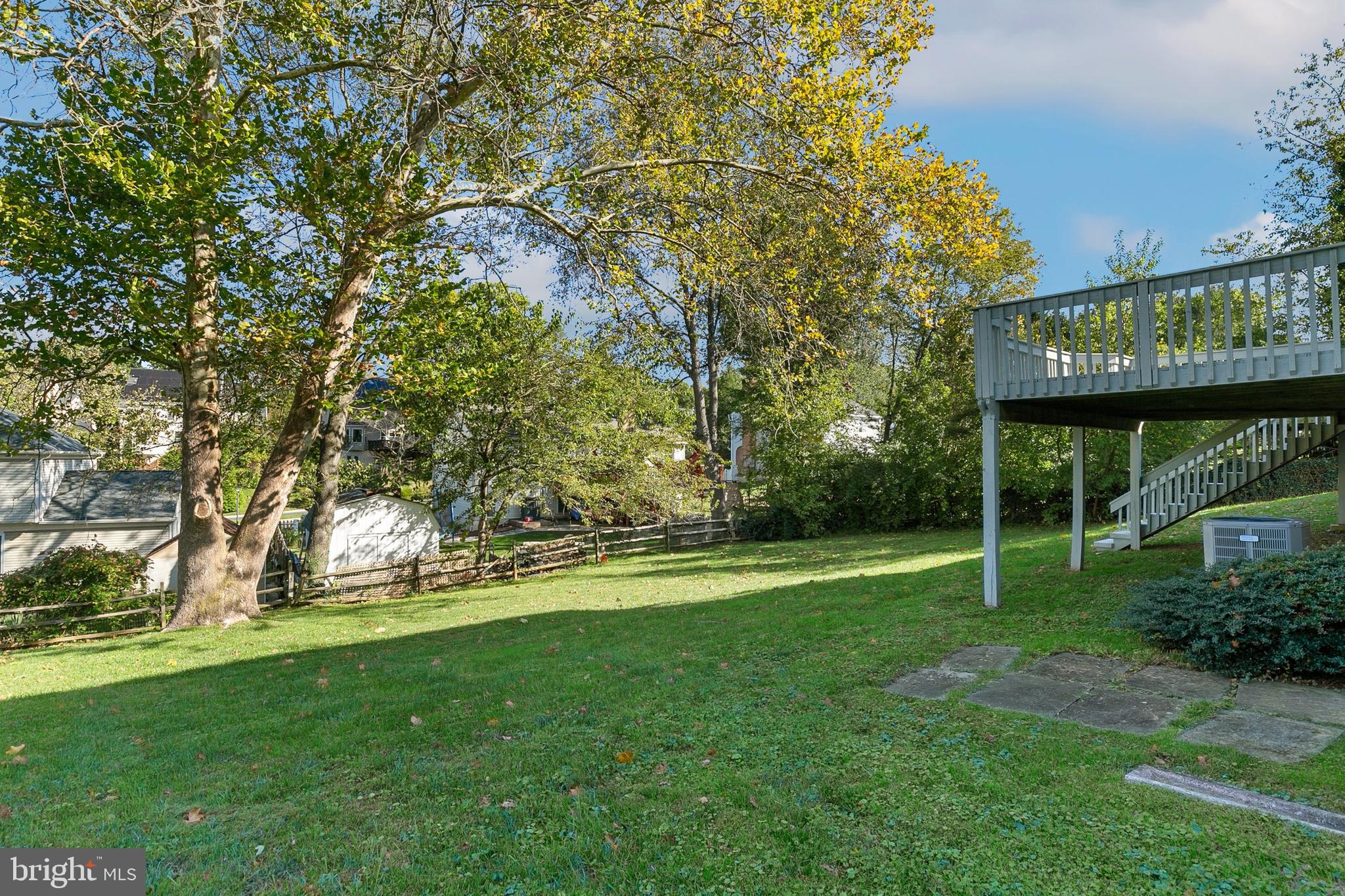 913 Pointer Ridge Drive Gaithersburg, MD 20878 - Photo 48 of 51 Gallery Image 48