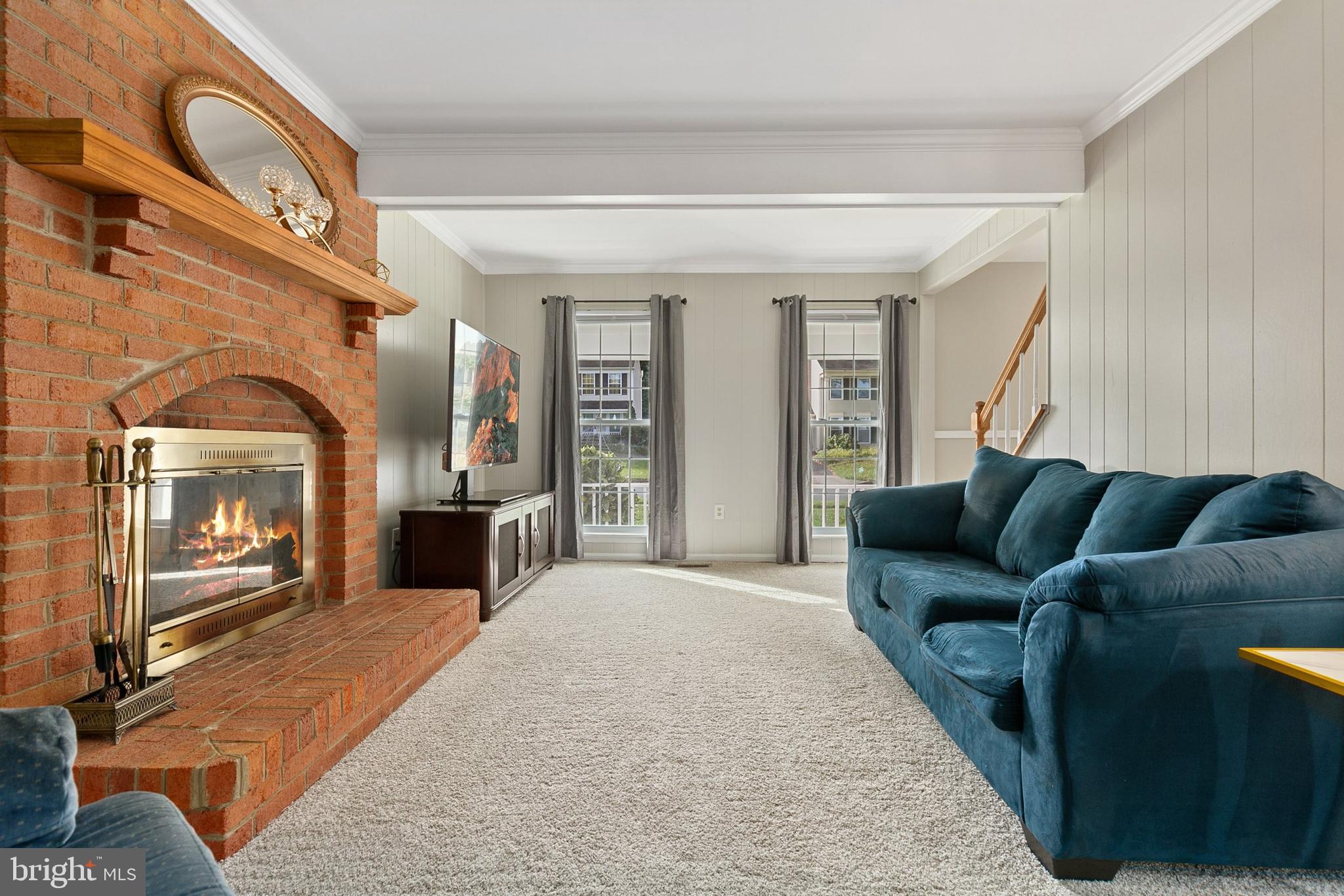 913 Pointer Ridge Drive Gaithersburg, MD 20878 - Photo 8 of 51 Gallery Image 8