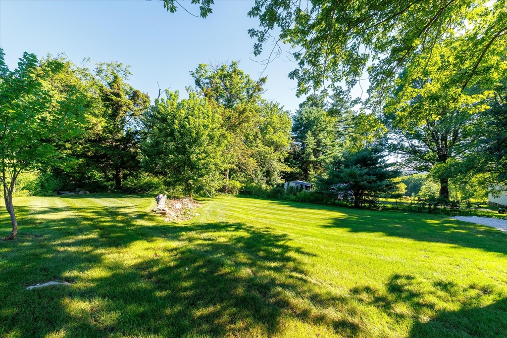 294 Boston Road Sutton, MA 01590 - Photo 39 of 40 Gallery Image 39