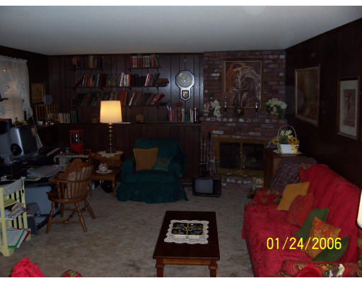 20 Joyce Road Peabody, MA 01960 - Photo 10 of 11 Gallery Image 10