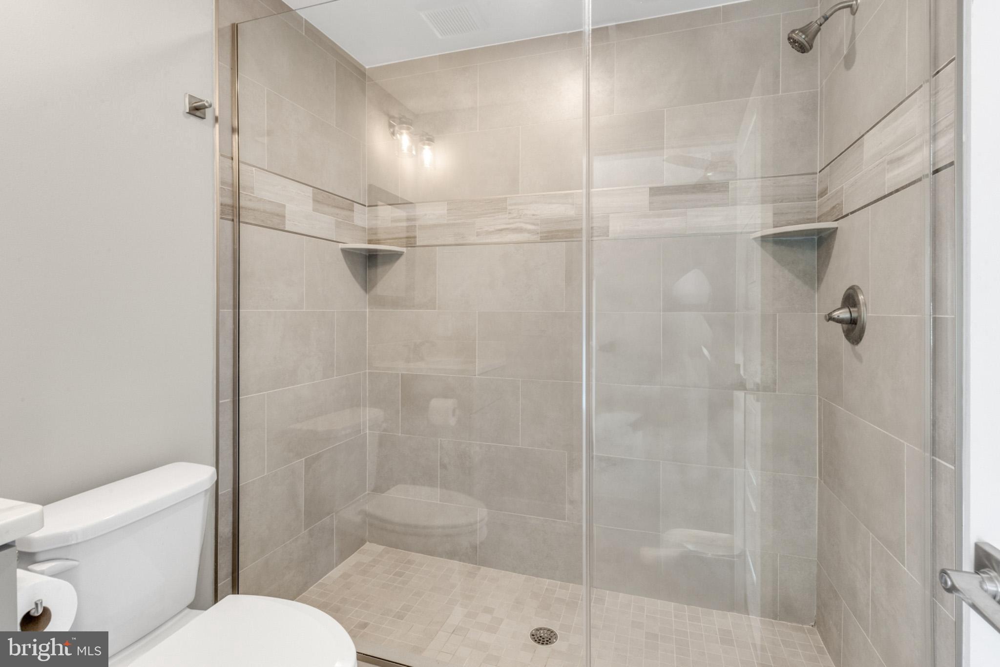 2209 North Broad Street, Unit 403 Philadelphia, PA 19132 - Photo 24 of 34