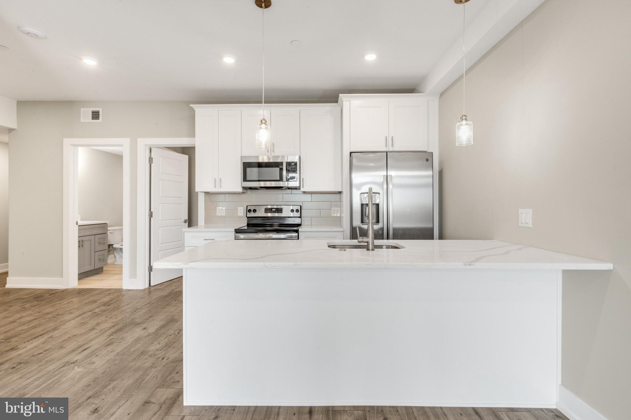 2209 North Broad Street, Unit 403 Philadelphia, PA 19132 - Photo 8 of 34