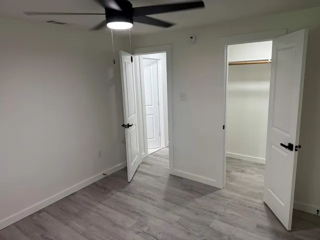 $439,000 | 310 Sunset Court, Arlington, TX 76013