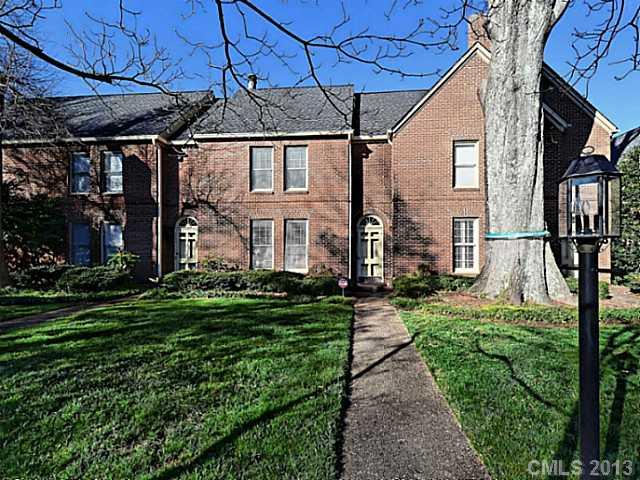 2035 Queens Road West, Unit 4 Charlotte, NC 28207 - Photo 1 of 16 Gallery Image 1