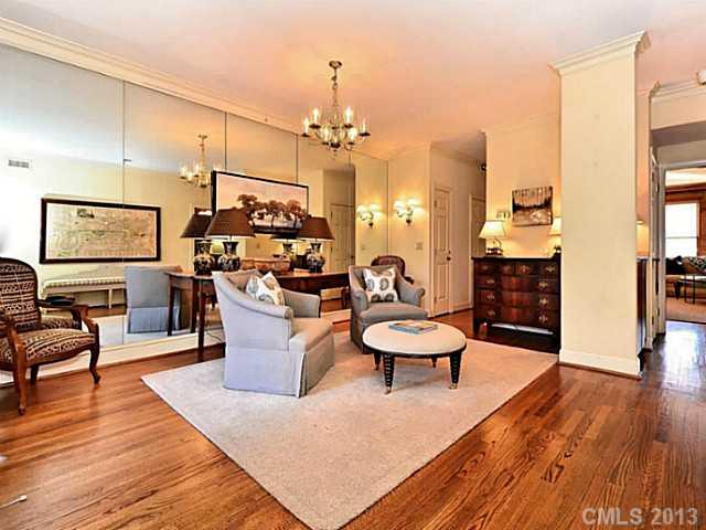 2035 Queens Road West, Unit 4 Charlotte, NC 28207 - Photo 3 of 16 Gallery Image 3