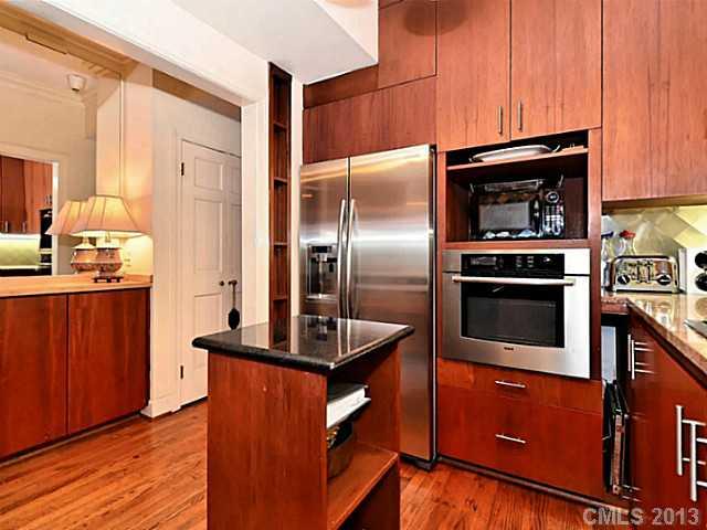 2035 Queens Road West, Unit 4 Charlotte, NC 28207 - Photo 6 of 16 Gallery Image 6