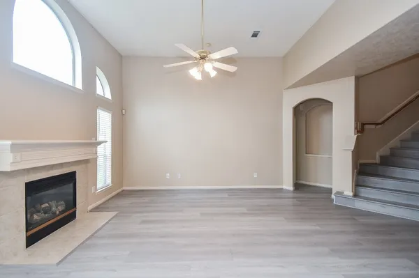 $2,395 | 15114 Snow Hill Court, Sugar Land, TX 77498