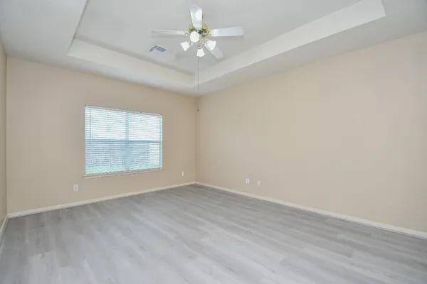 $2,395 | 15114 Snow Hill Court, Sugar Land, TX 77498