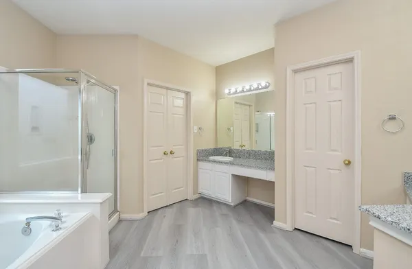 $2,395 | 15114 Snow Hill Court, Sugar Land, TX 77498