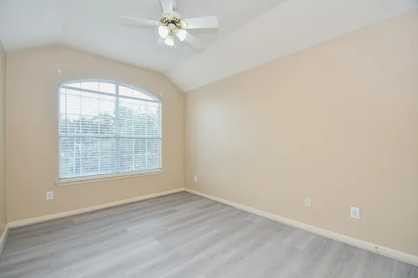 $2,395 | 15114 Snow Hill Court, Sugar Land, TX 77498