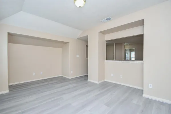 $2,395 | 15114 Snow Hill Court, Sugar Land, TX 77498
