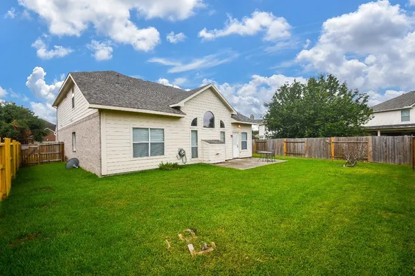 $2,395 | 15114 Snow Hill Court, Sugar Land, TX 77498