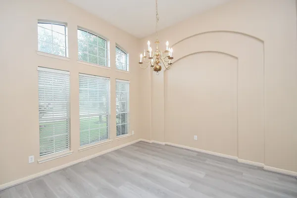 $2,395 | 15114 Snow Hill Court, Sugar Land, TX 77498