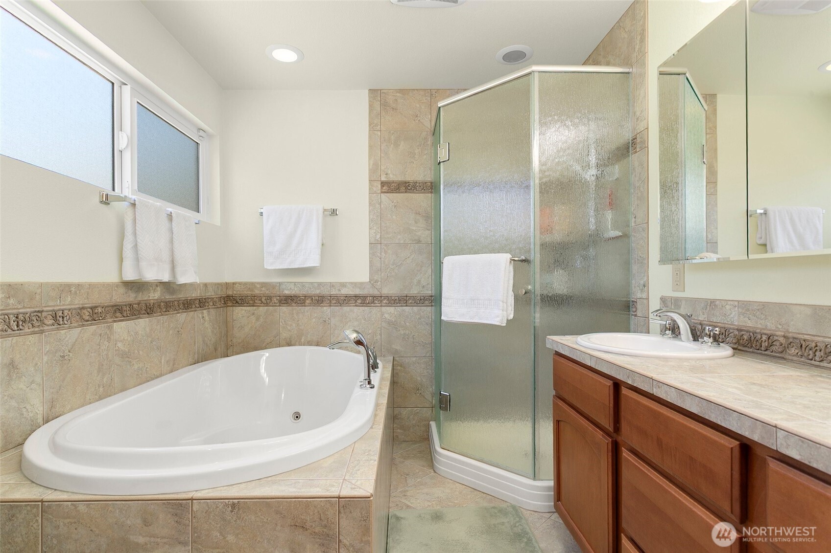 3536 Crystal Springs Road West University Place, WA 98466 - Photo 14 of 32 Gallery Image 14