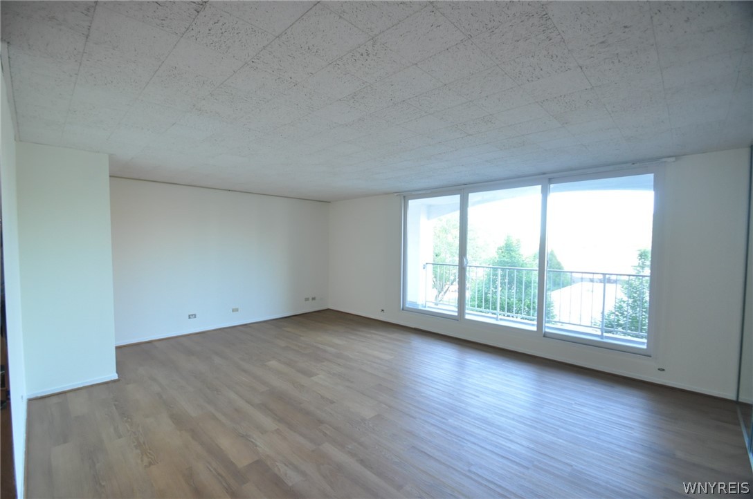 5854 Main Street, Unit 306 Amherst, NY 14221 - Photo 17 of 37